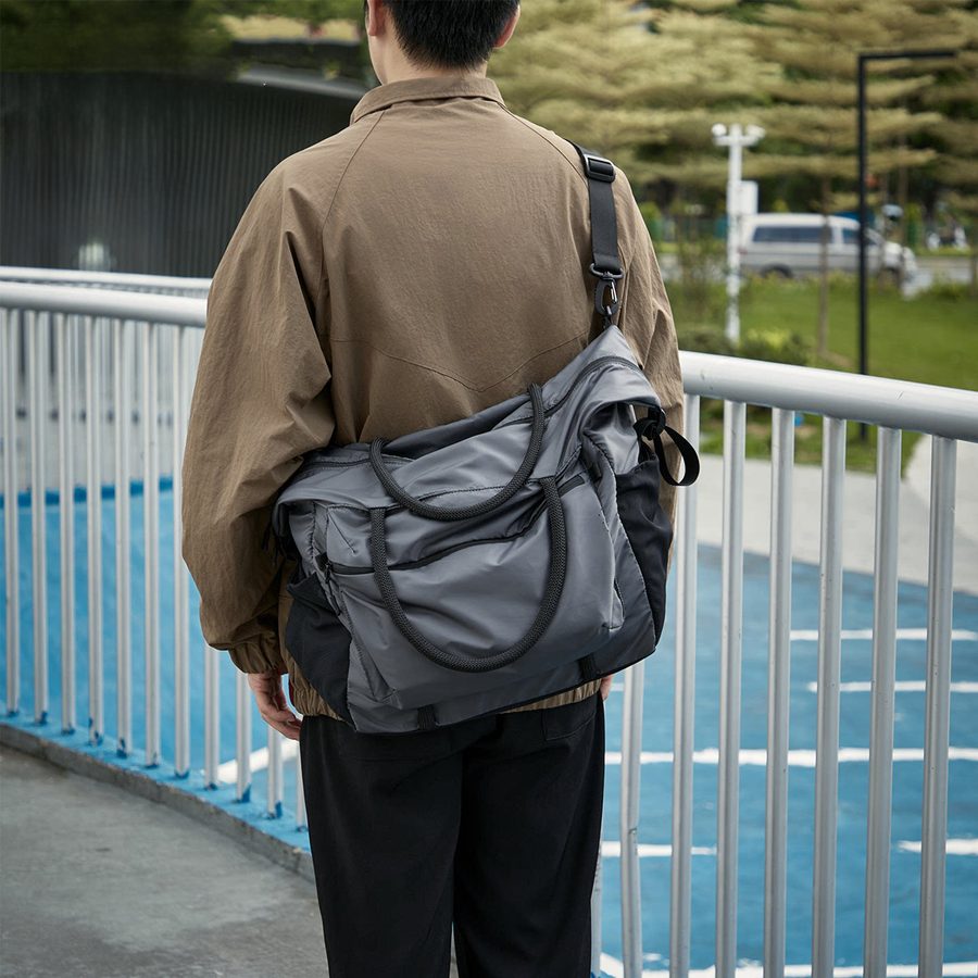 新款男士大容量多功能户外休闲健身手提斜跨包轻便收纳包女 细节图 3