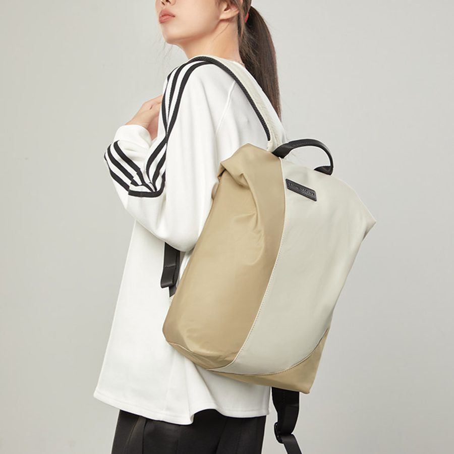 小众双肩包女轻便旅行旅游防水背包2026新款时尚通勤学生电脑书包 细节图 4